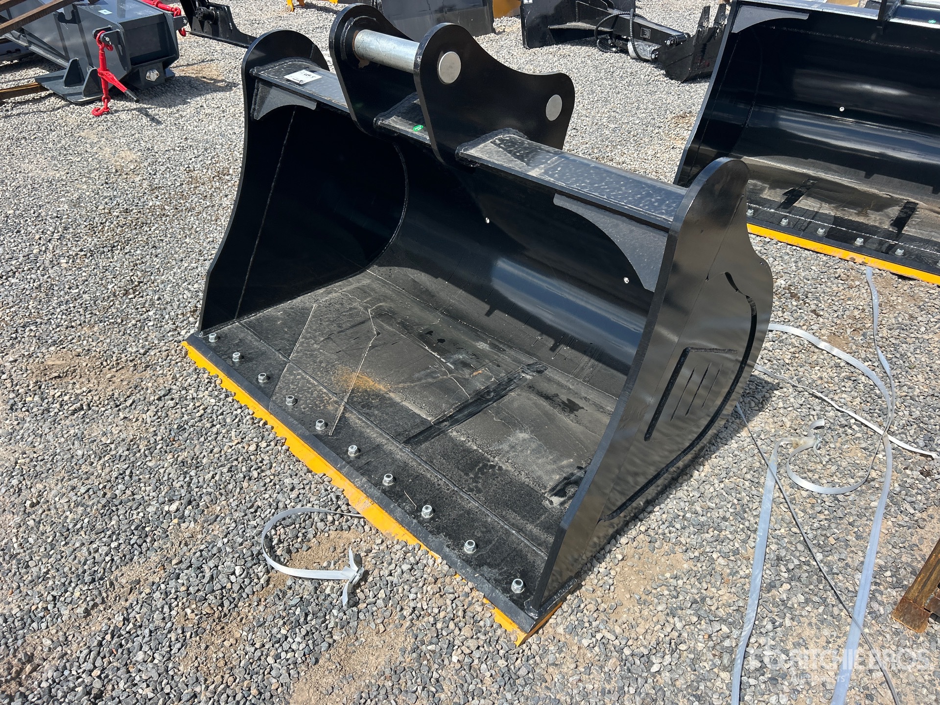 2026 VICSEC VC-FB60 60 in Cleanup Excavator Bucket (Unused)