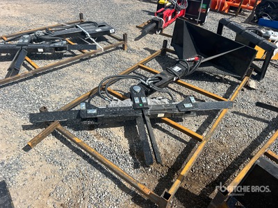 2026 GIYI GY-STL75 Skid Steer Tire Lifter Różne Osprzęt do miniładowarek (Unused)