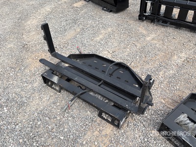2026 GIYI GY-SF60 60 in Side shift Skid Steer Forks (Unused)