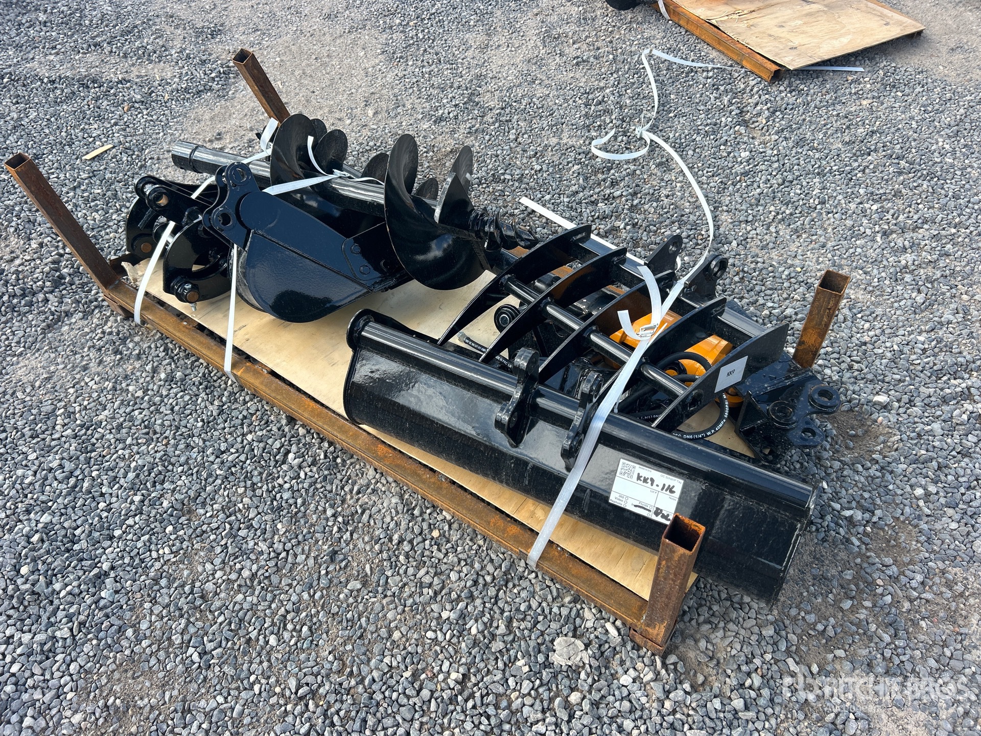 Quantity of (8) 2026 VICSEC VCA-8 Mini Excavator Attachments (Unused)