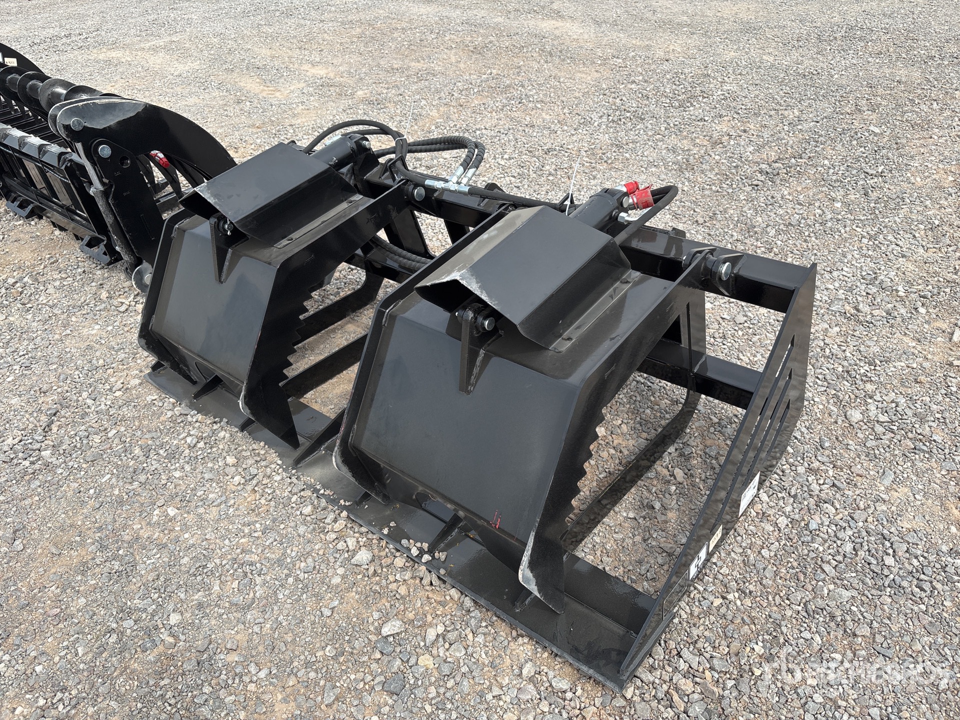 2026 GIYI GY-HWG72 72 in Q/C Skeleton Skid Steer Grapple (Unused)