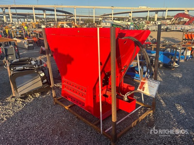 2026 GIYI GY-BC72 Skid Steer Crusher Bucket (Unused)