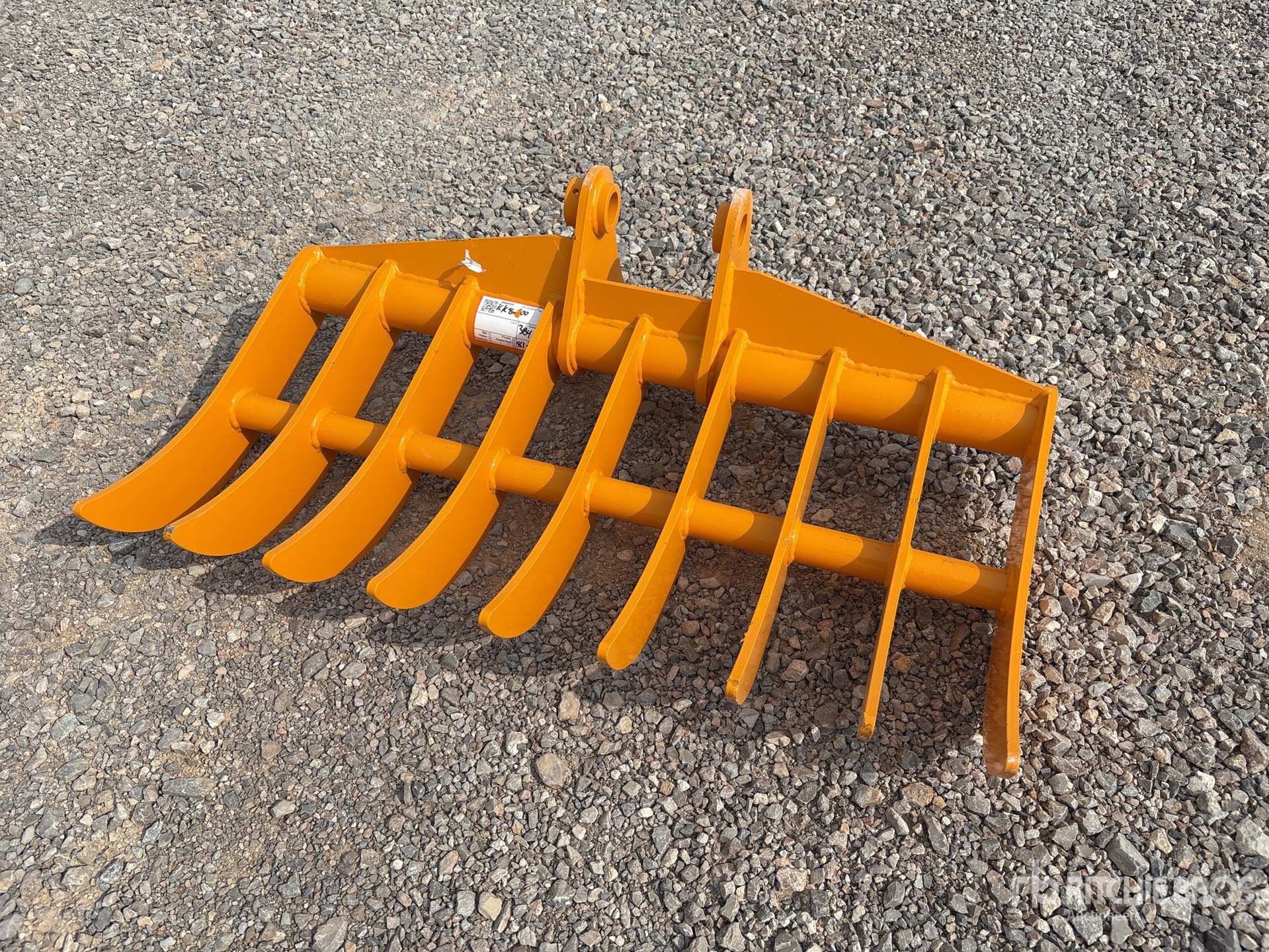 2026 GIYI 44 in Excavator Rake - Fits Cat 305 (Unused)