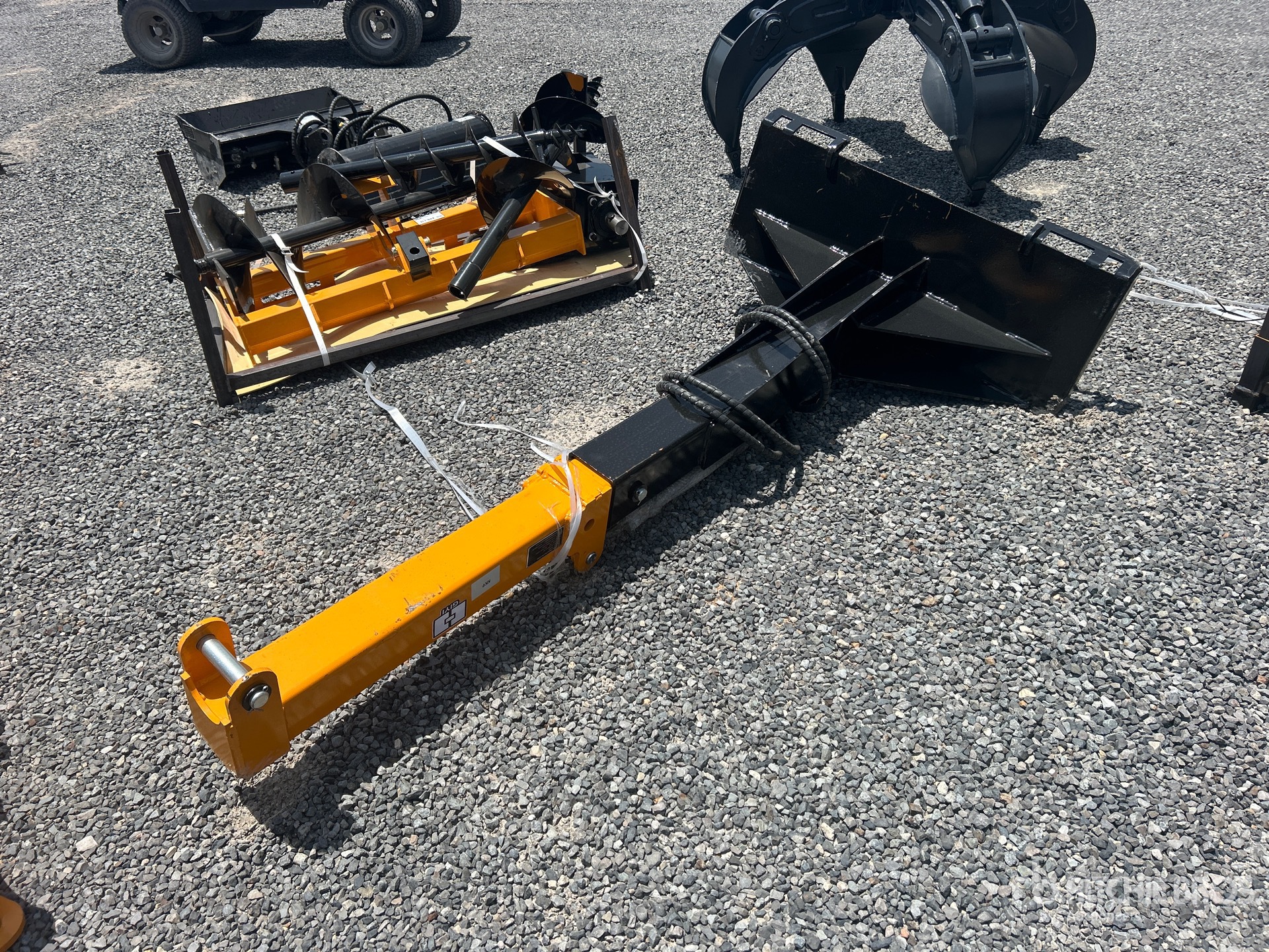 2026 GIYI GY-TBS20 Extendable Skid Steer Boom (Unused)