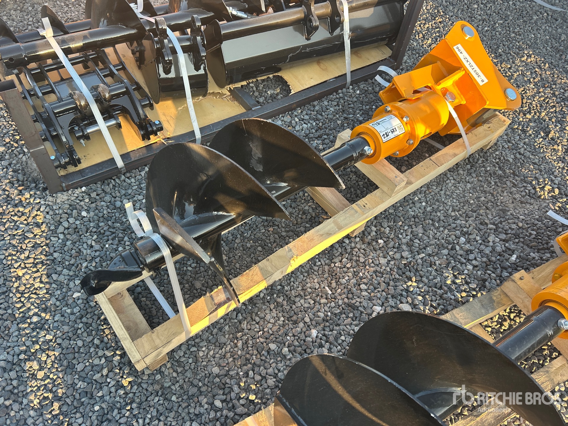 2026 GIYI Excavator Auger - Fits Cat 305 (Unused)
