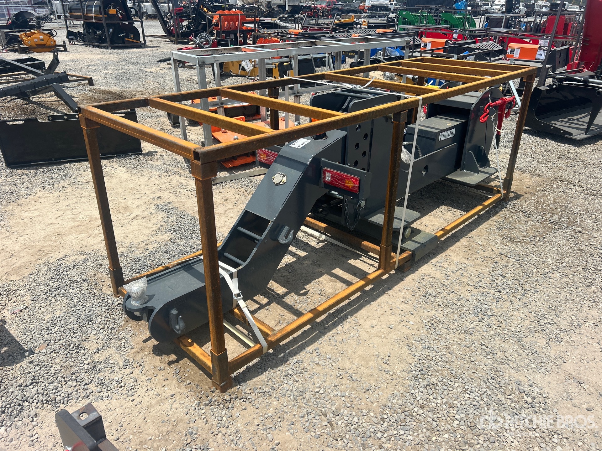 2026 PROMECH FW80 Hydraulic Fifth Wheel Wrecker Attachment (Unused)