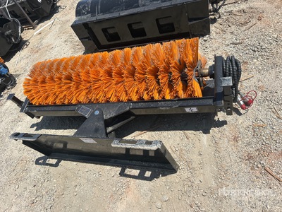 2026 GIYI GY-SE61 Sweeper Varios implementos minicargadora (Unused)