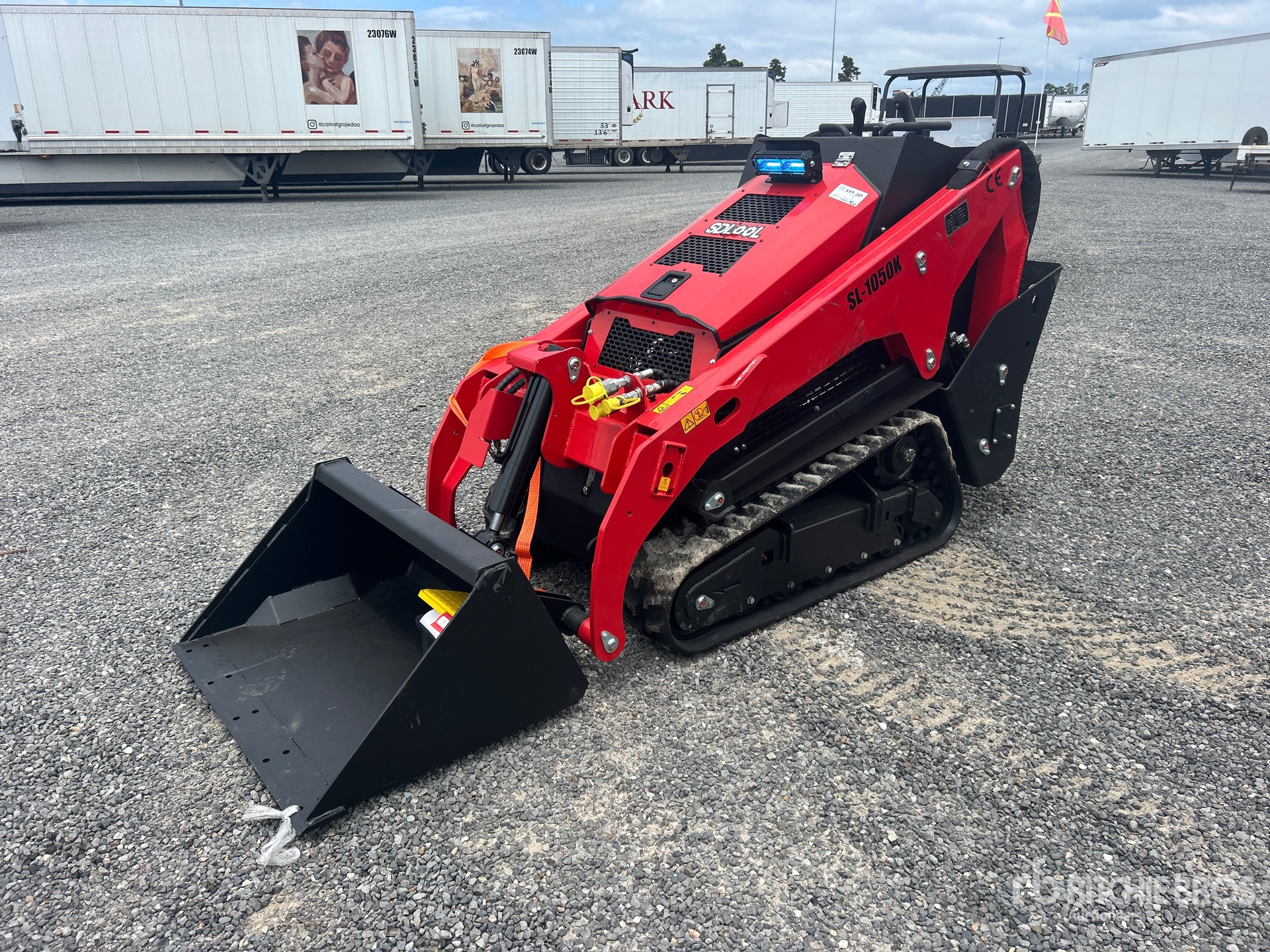 2026 SDLOOL SL-1050K Mini Compact Track Loader (Unused)