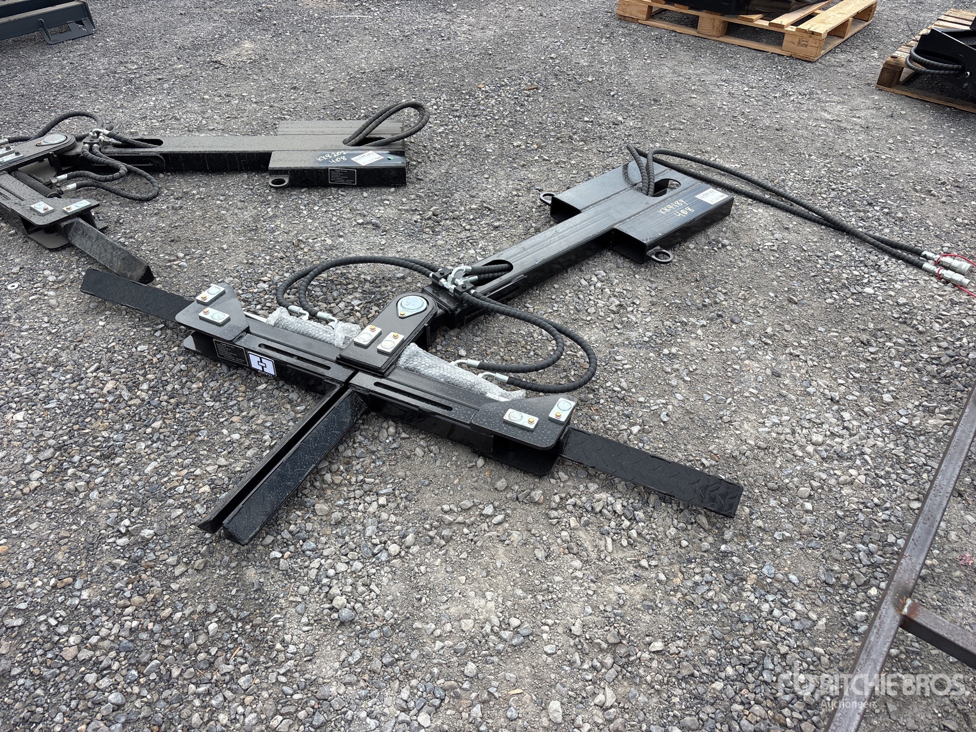 2026 GIYI GY-FTL75 Hydraulic Forklift Tire Lifter (Unused)