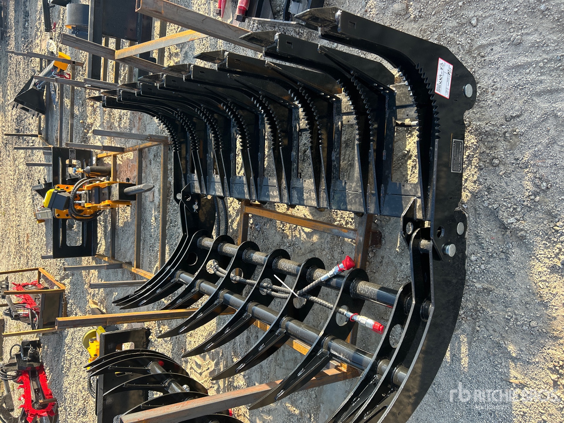 2026 GIYI GY-CLG72 Skid Steer Grapple (Unused)