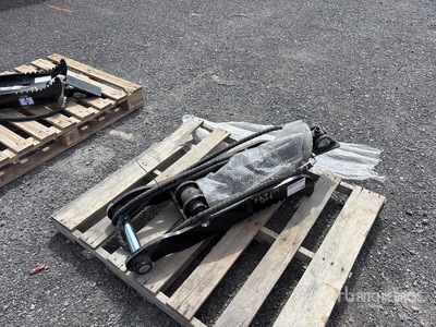 2026 GIYI GY-XJ5T 12 in Hydraulic Excavator Thumb (Unused)