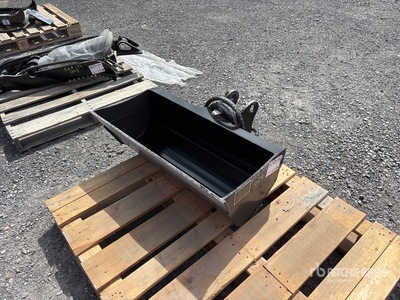 2026 GIYI GY-D3T 32 in Tilting Excavator Bucket (Unused)