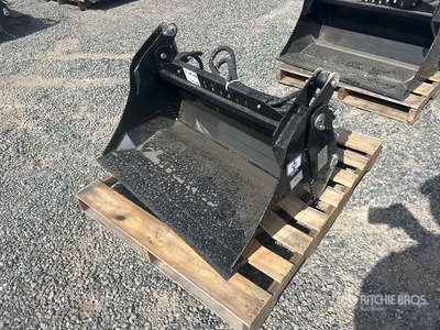2026 GIYI GY-XKH39 39 in Multi-Purpose Mini Godet pour chargeuse à différentiel (Unused)