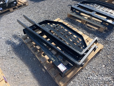 2026 GIYI GY-DHC 60 in Skid Steer Forks (Unused)