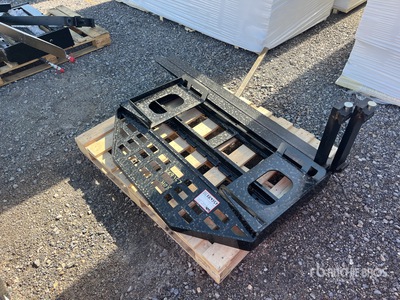 2026 GIYI GY-DHC 60 in Skid Steer Forks (Unused)