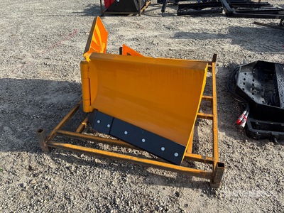 2026 GIYI GY-VSB74 74 in V-Shaped Skid Steer Snow Blade (Unused)