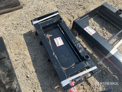 2026 GIYI GY-BF39 39 in Mini Skid Steer Bale Spear (Unused)