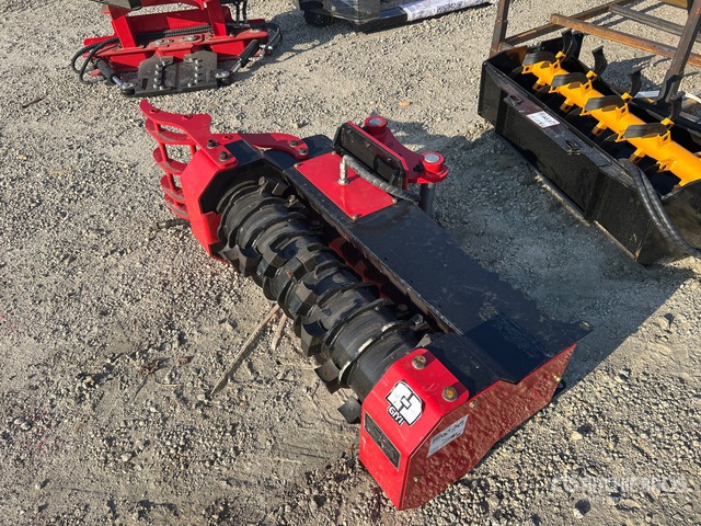 2026 GIYI ML61 33 in Mulcher Attachment - Fits Cat Excavator (Unused)