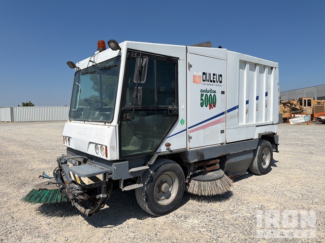Sweeper Trucks