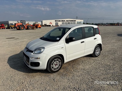 2014 Fiat Panda Automobile