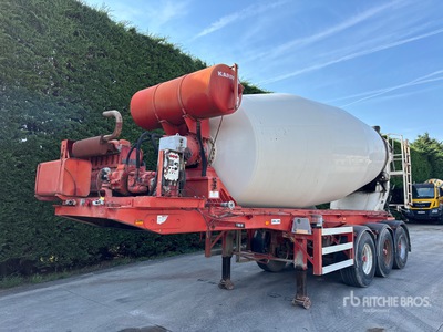 2002 ATM Karrena Tri/A Mixer Trailer