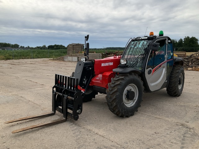2022 Manitou MT730H Telehandler