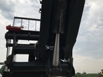 Hydraulics with Carriage Tilt Cylinder