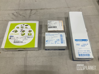 Lot of Assorted Medical Supplies