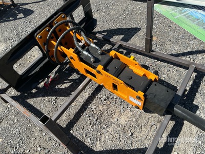 2026 GIYI GY-P680 Skid Steer Breaker (Unused)