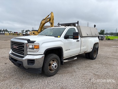 2015 GMC Sierra 3500 4x4 Camión Utilitario