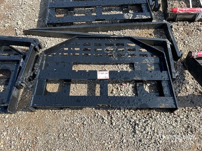 2026 GIYI GY-DHC 60 in Skid Steer Forks (Unused)