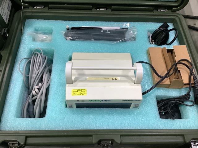 (7) Welch Allyn ProPaq Encore Vital Signs Monitor w/Storage Cases