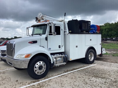 2016 Peterbilt 337 Service Truck