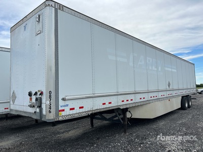2014 Vanguard CVXP 53 ft x 102 in T/A Remolque de furgoneta