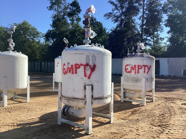 John Wood Vertical Pressure Tank John Wood Vertical Pressure Tank