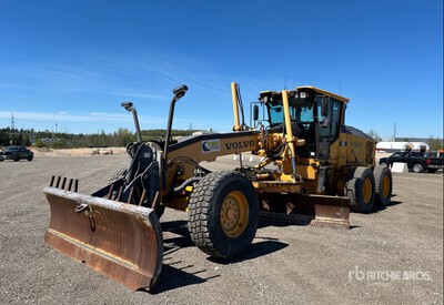 2014 Volvo G976 AWD Motor Grader
