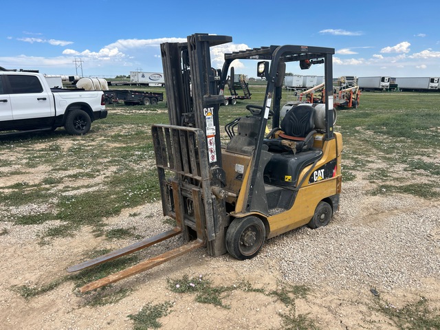 Cat 2C35004-LE 4750 lb Forklift