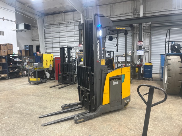 2019 Jungheinrich ETR235A-36V 3500 lb Electric Forklift