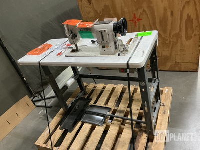 Consew 206RB-4 Industrial Sewing Machine