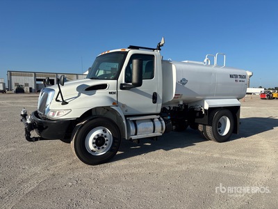2019 International MV607 2000 gal 4x2 Water Truck