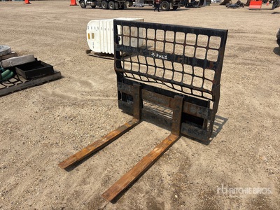 Bobcat 48 in Manual Skid Steer Forks