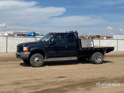 2000 Ford F-350 Lariat 4x4 Extended Cab Autocarro cassone fisso