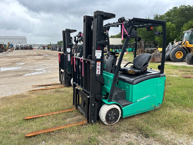 Mitsubishi FB18PNT Electric Forklift (Inoperable)
