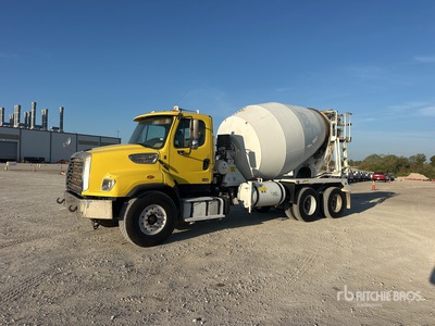 2018 Freightliner 114 SD 6x4 Mixer Truck
