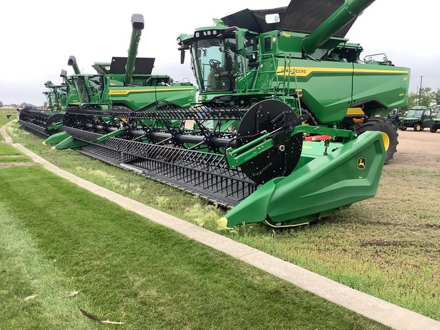 2023 John Deere HD40F 40 ft Flex Draper Combine Header