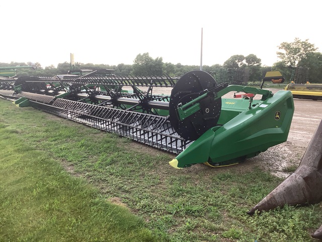 2023 John Deere HD40F 40 ft Flex Draper Combine Header