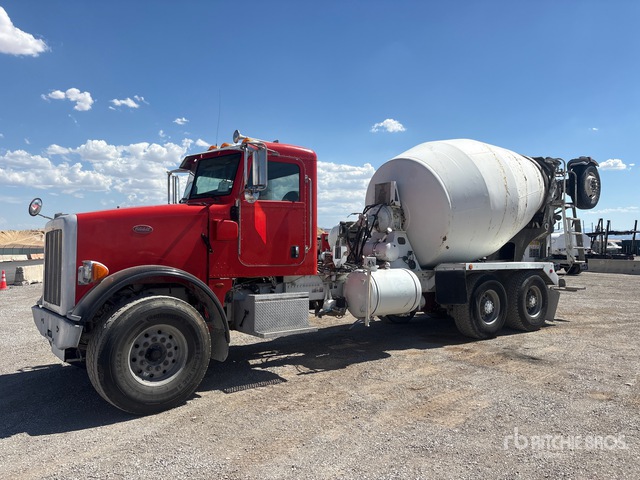 2014 Peterbilt 365 8x4 Mixer Truck