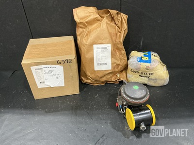 (12) Bendix 38E45-9B Starter Control Valves