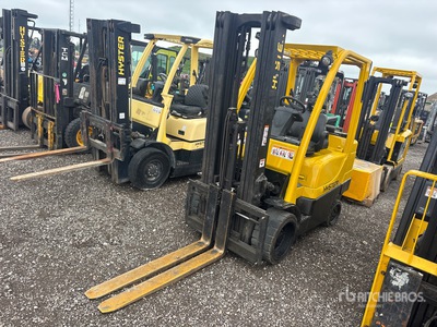 2005 Hyster S7.0FT 6650 lb Cushion Tire Forklift