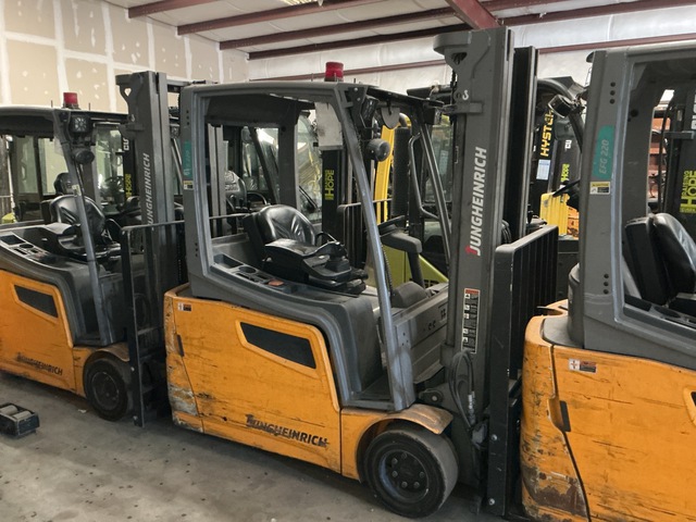 Jungheinrich EFG220 3540 lb Electric Forklift